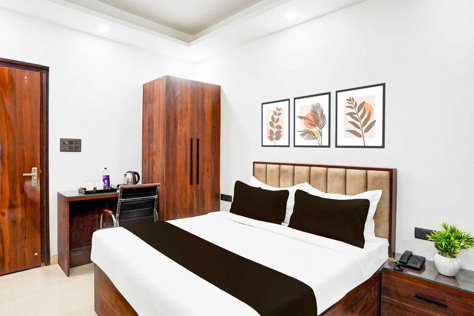 Super Hotel O Global นิวเดลี ภายนอก รูปภาพ