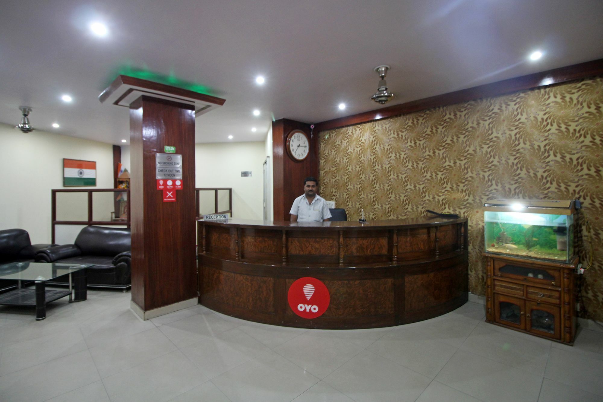 Super Hotel O Global นิวเดลี ภายนอก รูปภาพ